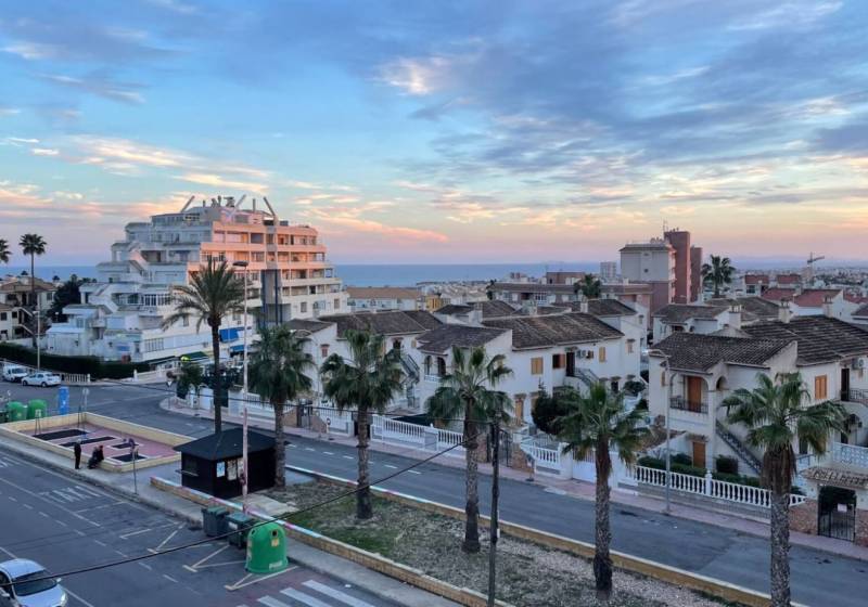 Apartment - Resale - Torrevieja - La Mata, Costa Blanca South