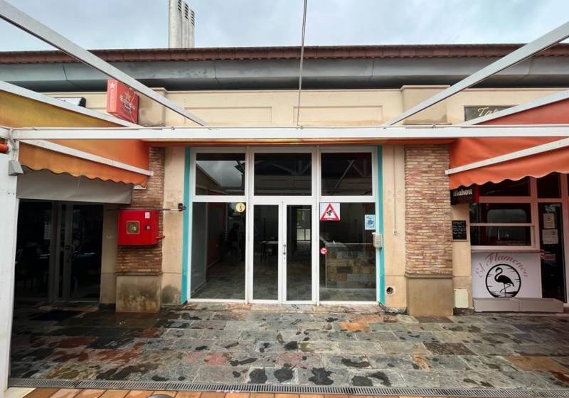 Commercial Unit - Resale - Algorfa - La Finca Golf Resort