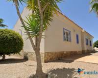 Resale - Villa - 0 - La Marina