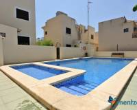 Resale - Villa - 0 - Aguas Nuevas