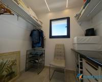 Resale - Villa - 0 - La Marina