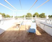 Resale - Town house - Villamartin - Lomas del Golf
