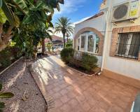 Resale - Detached House / Villa - Ciudad Quesada - CENTRO