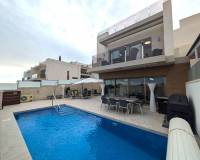 Resale - Detached Villa - Villamartin - PAU 26