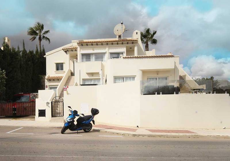 Detached Villa - Resale - Villamartin - Las Ramblas