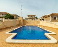 Resale - Villa - Torrevieja - Los Altos
