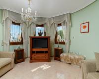 Resale - Villa - Torrevieja - Los Altos