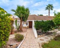 Till Salu - Detached Villa - Villamartin