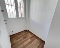 Resale - Apartment - Torrevieja - Beachside Torrevieja