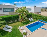 Resale - Villa - Orihuela - Vistabella Golf