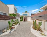 Resale - Villa - Orihuela - Vistabella Golf