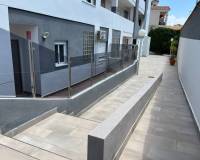 Resale - Apartment - Villamartin - Las Filipinas