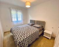 Resale - Bungalow - Villamartin - Rioja