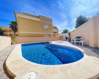 Resale - Town house - Villamartin - Las Filipinas