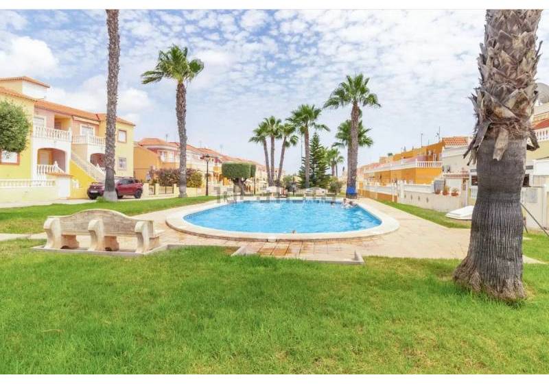 Town house - Resale - Cabo Roig - La Regia