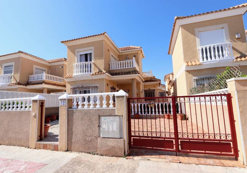 Detached Villa - Resale - Playa Flamenca - La Pinada