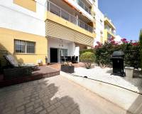 Resale - Apartment - Villamartin - La Fuente
