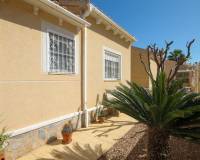 Resale - Detached Villa - Villamartin - Blue Lagoon