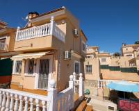 Resale - Semi Detached House - Villamartin - Blue Lagoon