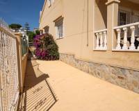 Resale - Detached Villa - Villamartin - Blue Lagoon