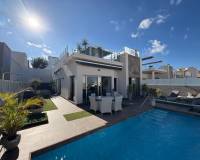 Resale - Villa - Orihuela Costa - Villamartin