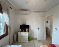 Resale - Apartment - Villamartin - PAU 8