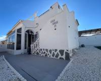 Till Salu - ENPLANSVILLA - Punta Prima - Serena