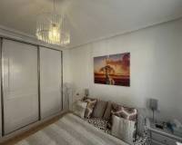 Till Salu - ENPLANSVILLA - Punta Prima - Serena