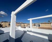 Till Salu - ENPLANSVILLA - Punta Prima - Serena