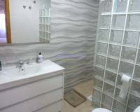 Resale - Bungalow ground floor - Torrevieja - Aguas Nuevas