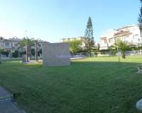 Resale - Bungalow ground floor - Torrevieja - Aguas Nuevas