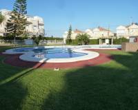 Resale - Bungalow ground floor - Torrevieja - Aguas Nuevas