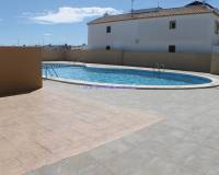 Resale - Bungalow ground floor - Torrevieja - Carrefour, Jardin del Mar