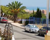 Resale - Bungalow ground floor corner - Torrevieja - Aguas Nuevas