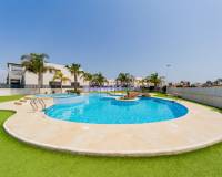 Resale - Terraced House - Torrevieja - Aguas Nuevas