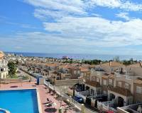 Resale - Top floor bungalow with solarium - Torrevieja - Aguas Nuevas