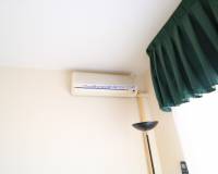 Resale - Apartment - Torrevieja - Playa de Los Naufragos