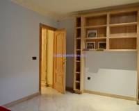 Resale - Independent VIlla - Torrevieja - La Siesta