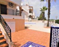 Resale - Bungalow ground floor corner - Orihuela Costa - Villamartin