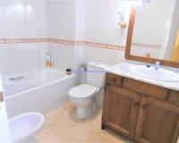 Resale - Bungalow ground floor corner - Orihuela Costa - Villamartin