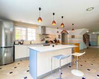 Segunda Mano - Villa de Lujo - Villamartin