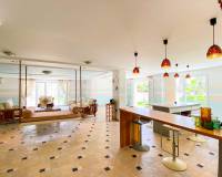 Segunda Mano - Villa de Lujo - Villamartin