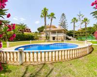 Segunda Mano - Villa de Lujo - Villamartin