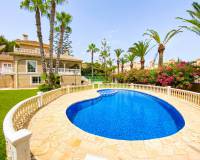 Segunda Mano - Villa de Lujo - Villamartin