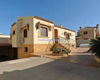 Resale - Independent VIlla - Torrevieja - Aguas Nuevas